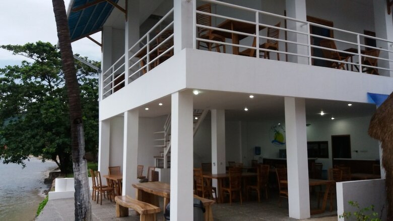 Hotel The Place Beach Bungalows