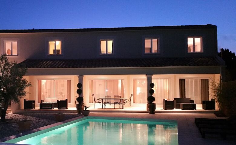 Hotel Le Clos D'uz�s