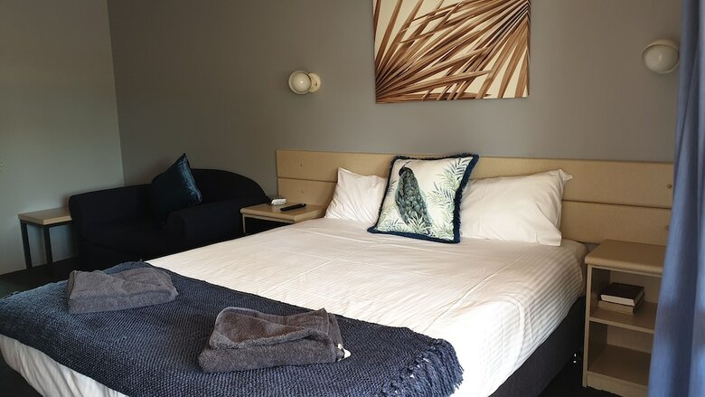 Hotel Rockhampton Court Motor Inn