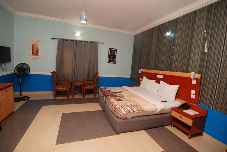 Hotel Peace Royal Resort
