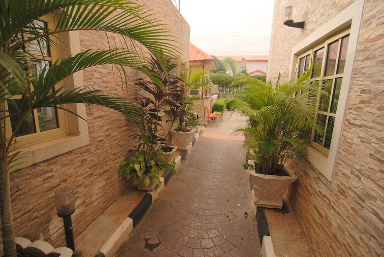Hotel Peace Royal Resort