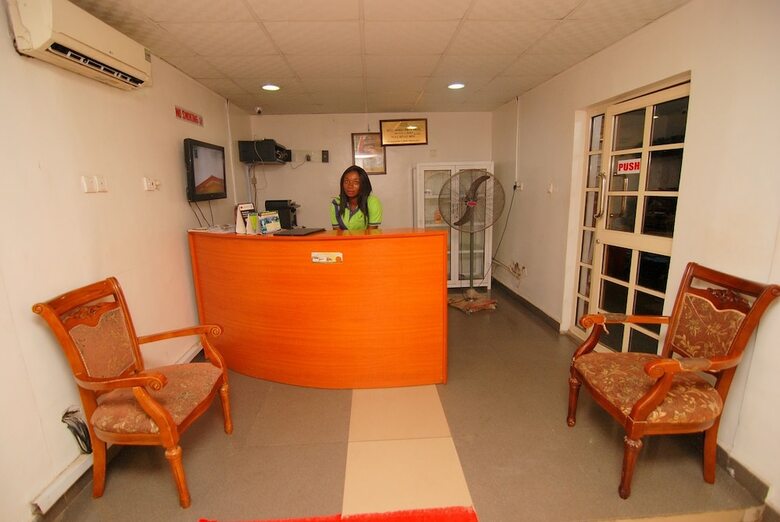 Hotel Peace Royal Resort