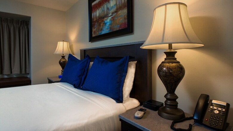 Hotel Magnolia Inn & Suites