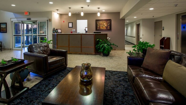 Hotel Magnolia Inn & Suites