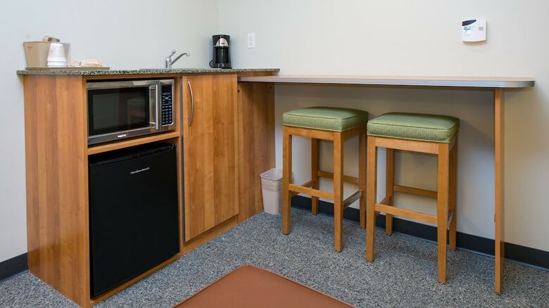 Hotel Magnolia Inn & Suites