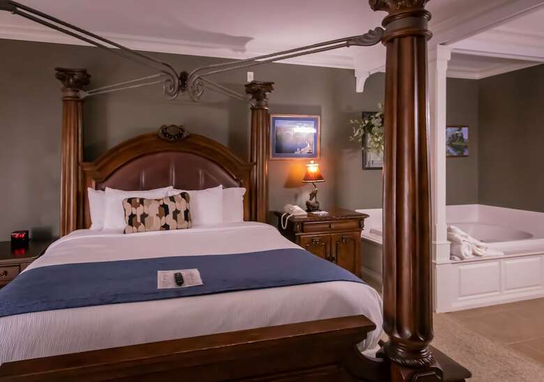 Hotel Depot Inn And Suites
