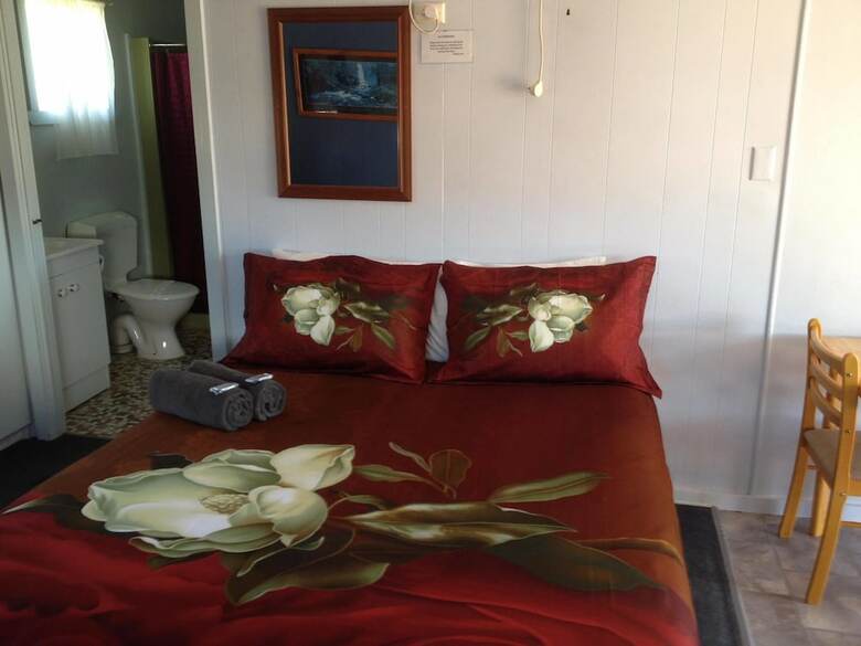 Hotel Banjo's Overnight & Holiday Units