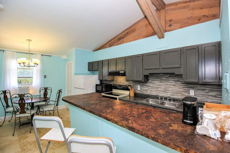 Hotel Sea Steps Suites