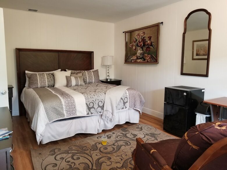 Hotel Sea Steps Suites