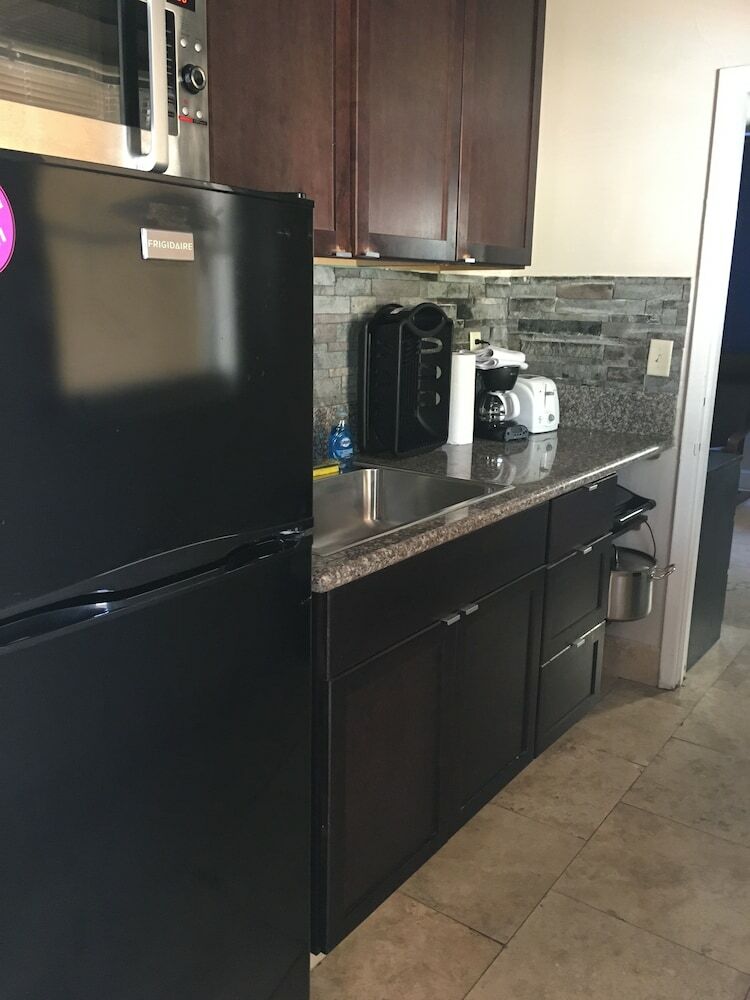 Hotel Sea Steps Suites