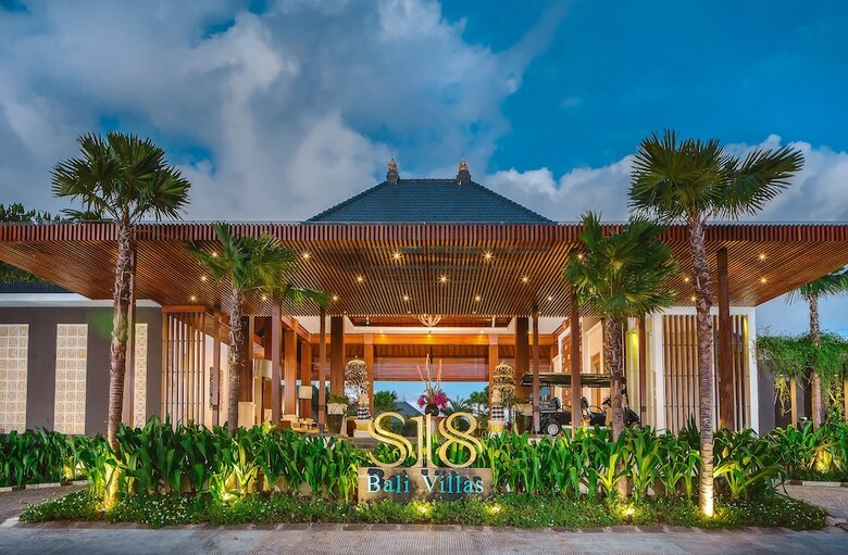 Hotel S18 Bali Villas