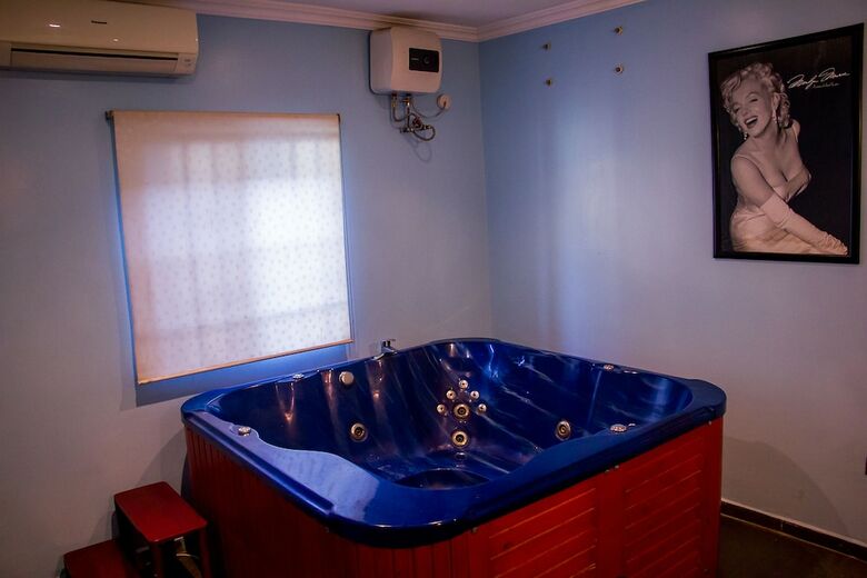 Hotel Precinct Comfort Services, Ikoyi