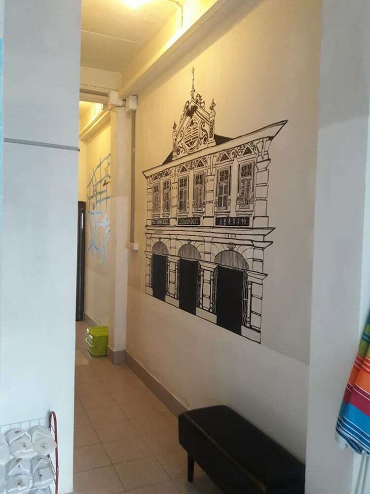 Hostal Ama Phuket Hostel