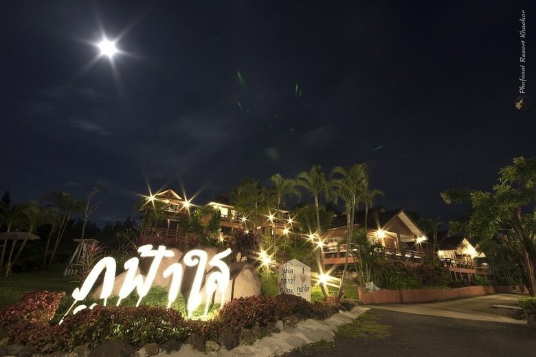 Hotel Phufasai Resort