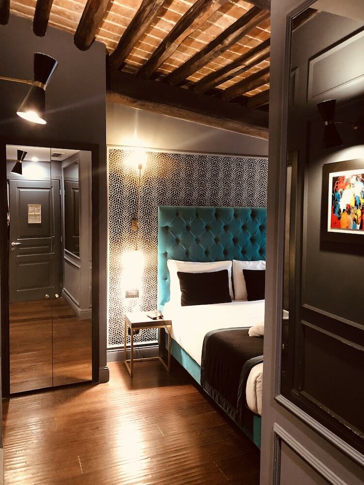 Saint B Boutique Hotel Stb