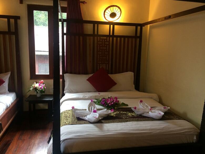 Hotel Chaluenxay Villa