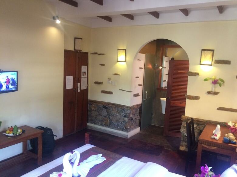 Hotel Chaluenxay Villa