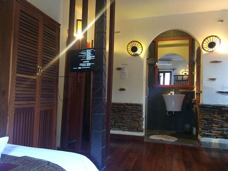 Hotel Chaluenxay Villa