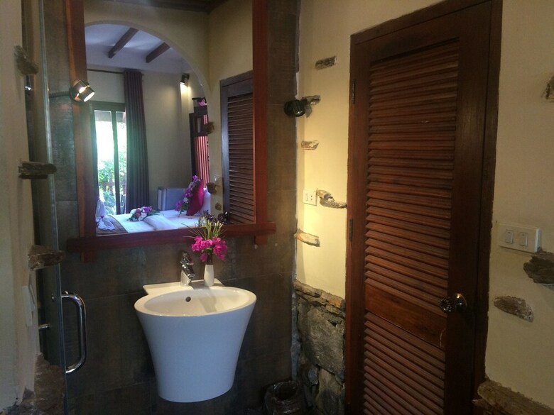 Hotel Chaluenxay Villa