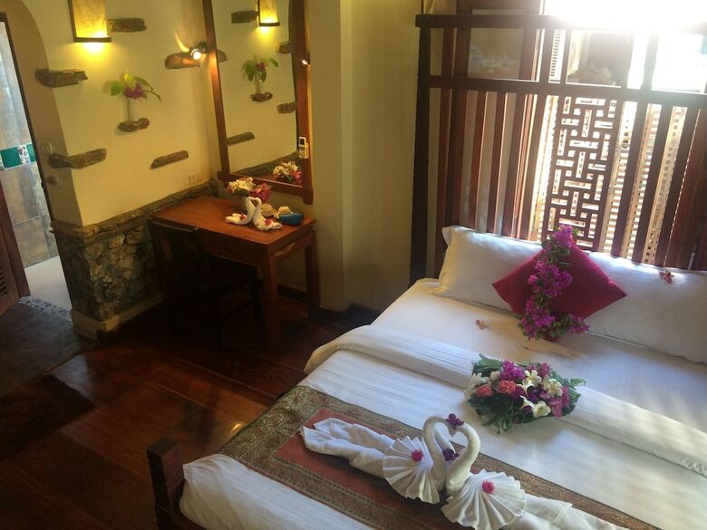 Hotel Chaluenxay Villa