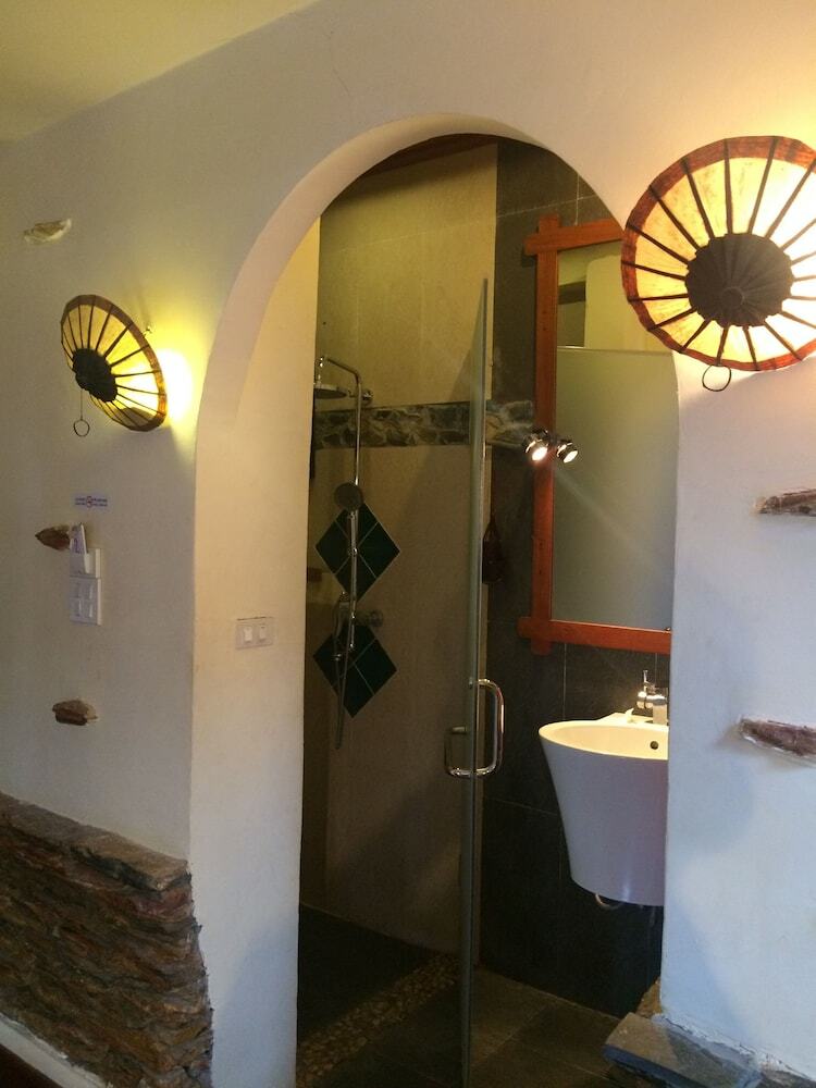Hotel Chaluenxay Villa