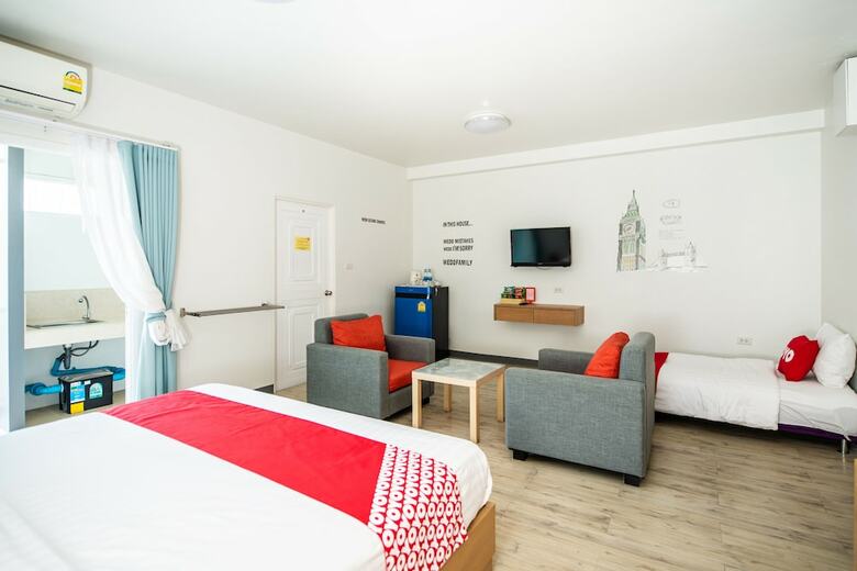 Hotel Oyo 355 Shyne Place