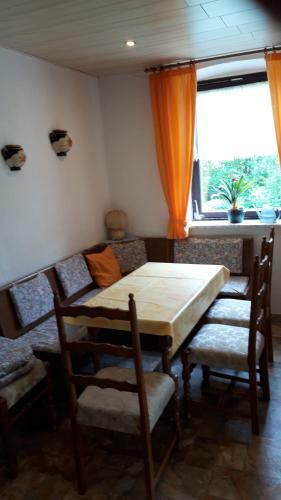 Hostal Gasthaus Zehrerm�hle