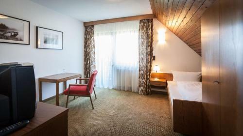 Hostal Gasthaus Zum Hirsch