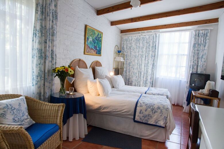 Bed & Breakfast Howard's End Manor