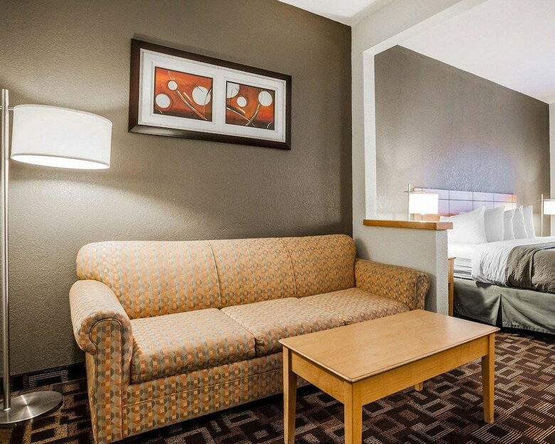 Hotel Quality Inn & Suites Des Moines Airport
