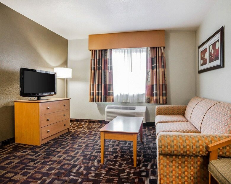 Hotel Quality Inn & Suites Des Moines Airport