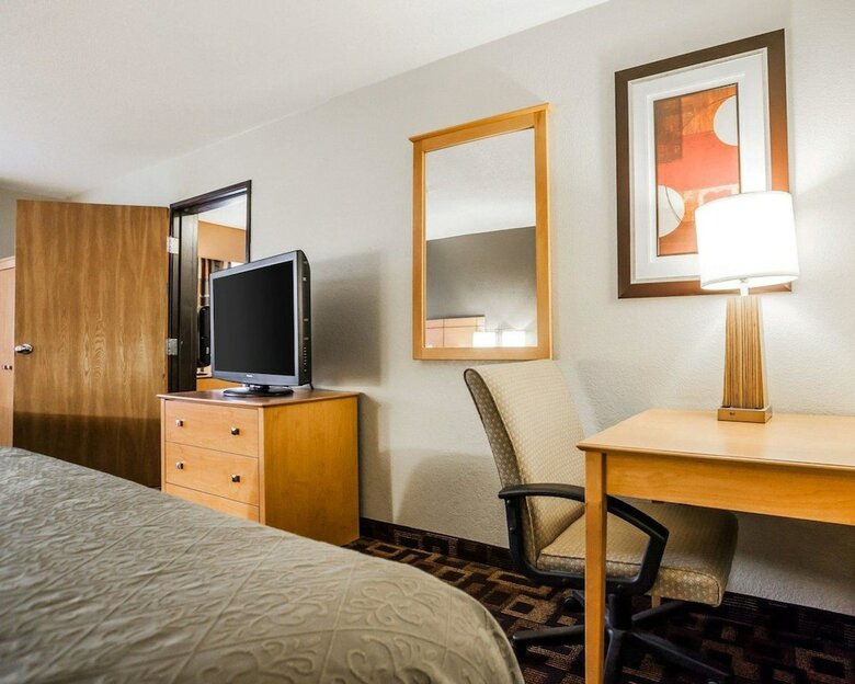 Hotel Quality Inn & Suites Des Moines Airport