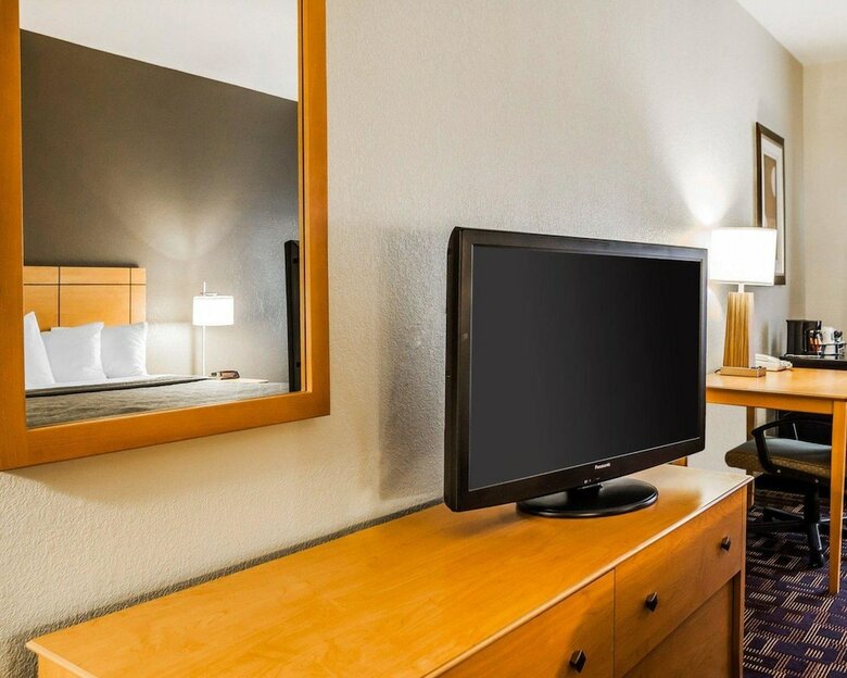 Hotel Quality Inn & Suites Des Moines Airport