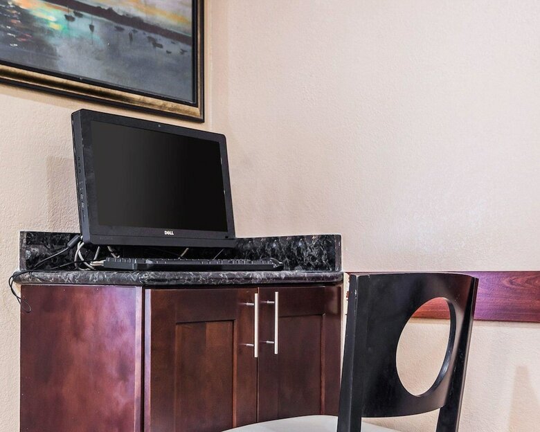 Hotel Quality Inn & Suites Des Moines Airport