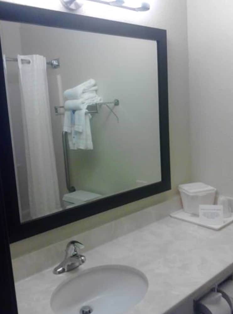 Hotel Quality Inn & Suites Des Moines Airport