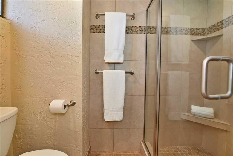 Papakea #b207 - Studio Condo
