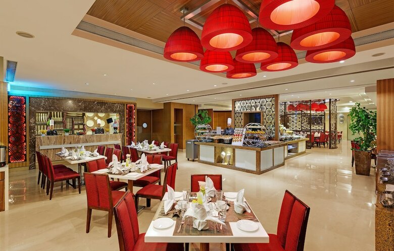 Express Inn The Business Luxury Hotel