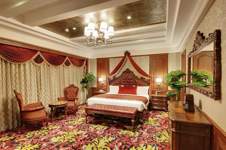 Express Inn The Business Luxury Hotel