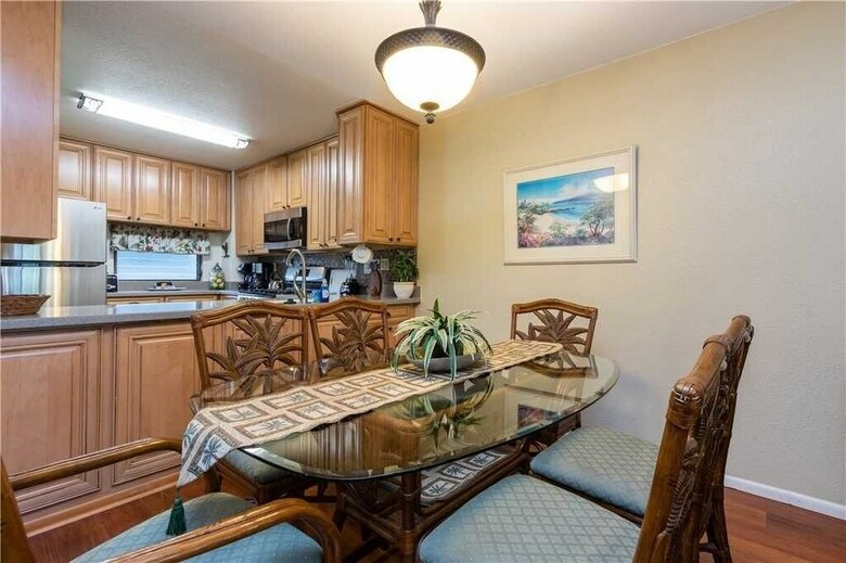 Kihei Akahi B-205 - 2 Br Condo
