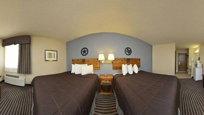 Atria Hotel And Rv Mcgregor