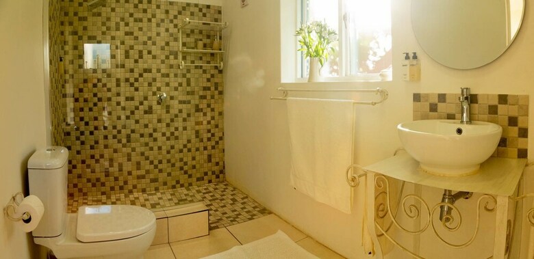 Constantia Villa