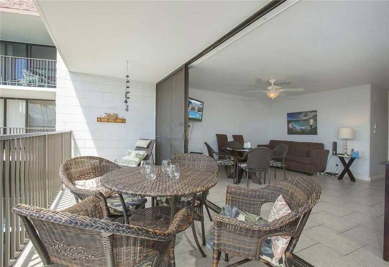 Maui Parkshore 306 - 2 Br Condo