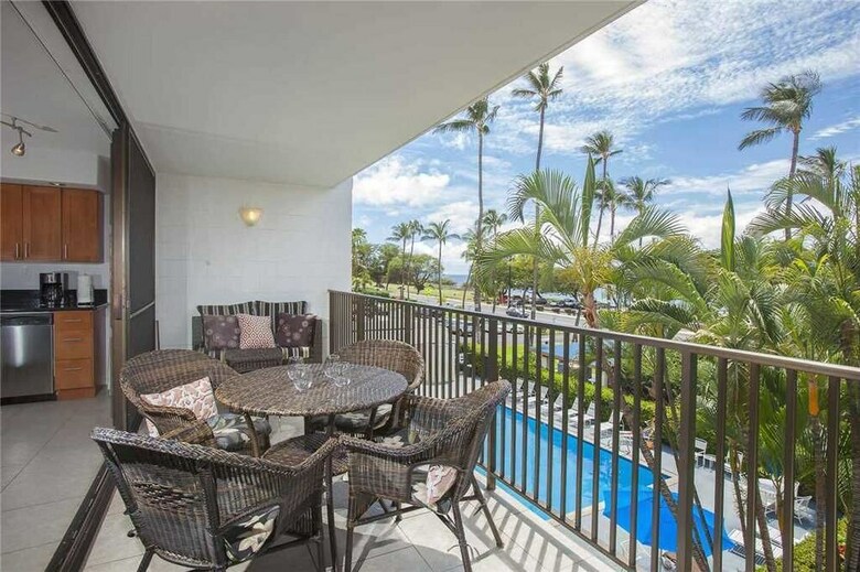 Maui Parkshore 306 - 2 Br Condo