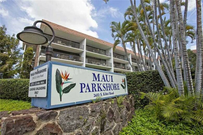 Maui Parkshore 306 - 2 Br Condo