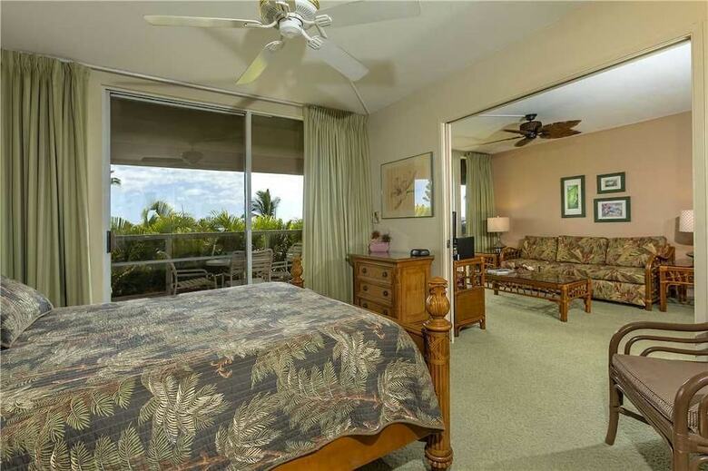 Maui Banyan T-303 - 3 Br Condo