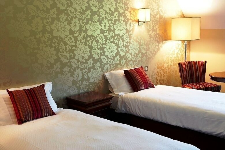 Shendish Manor Hotel & Golf Course