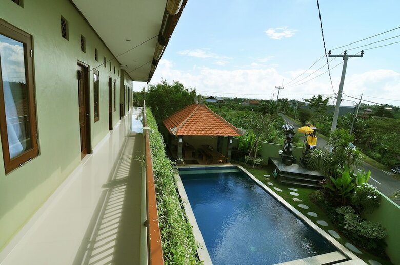 Hotel Cempaka Mas Guesthouse