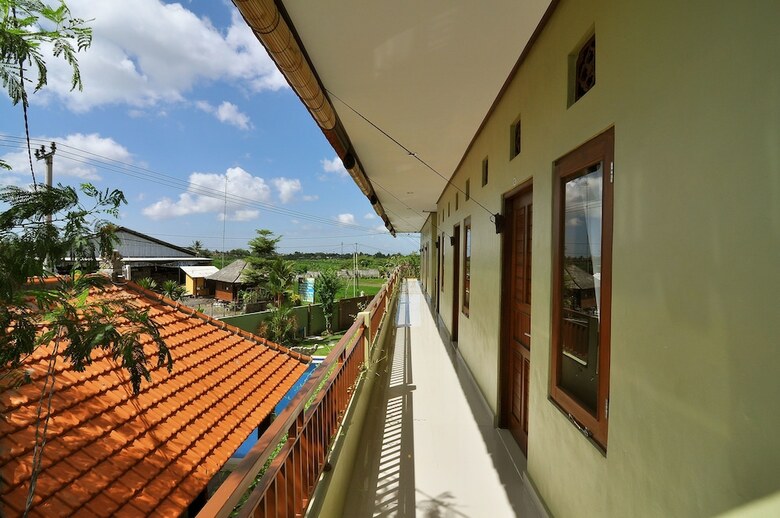 Hotel Cempaka Mas Guesthouse