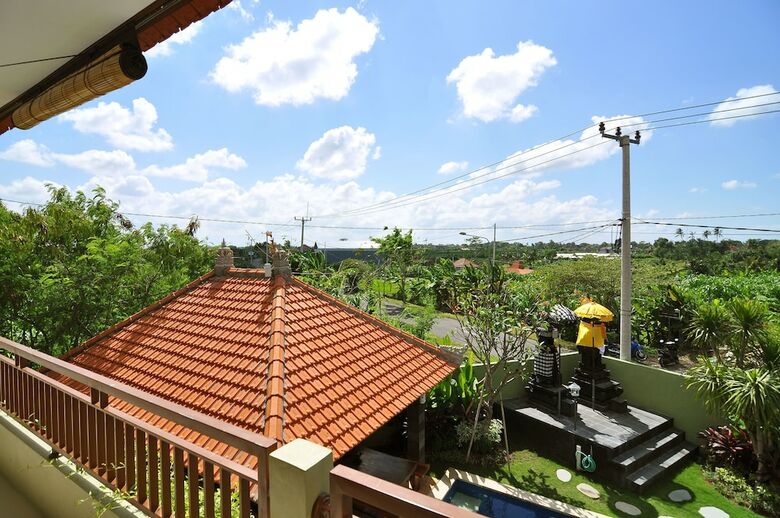 Hotel Cempaka Mas Guesthouse