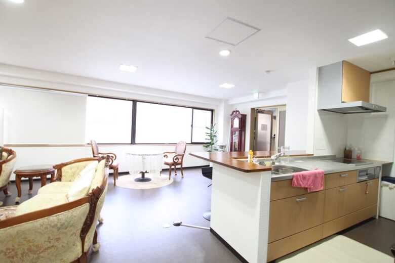 Apartamentos Smart Hotel Osaka 3